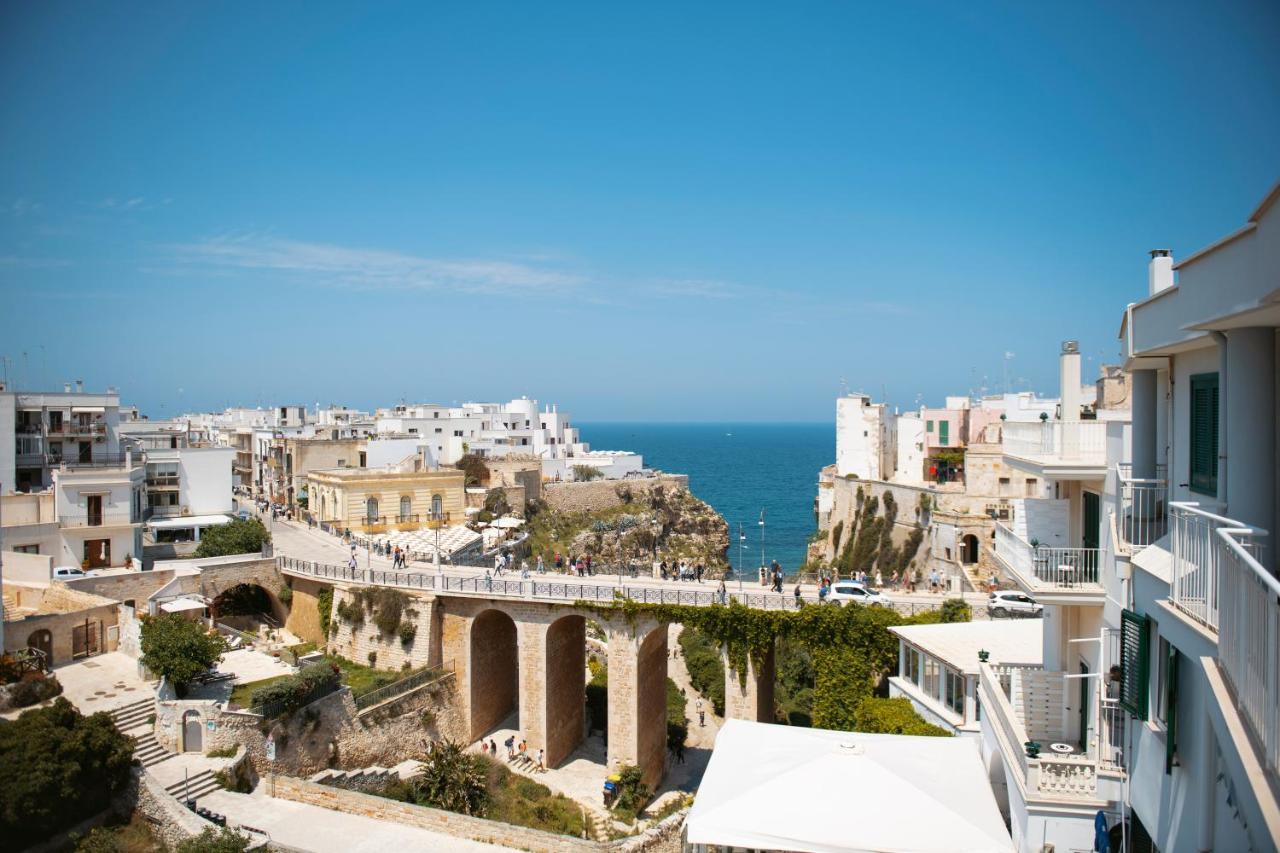 White Coast Hotell Polignano a Mare Exteriör bild