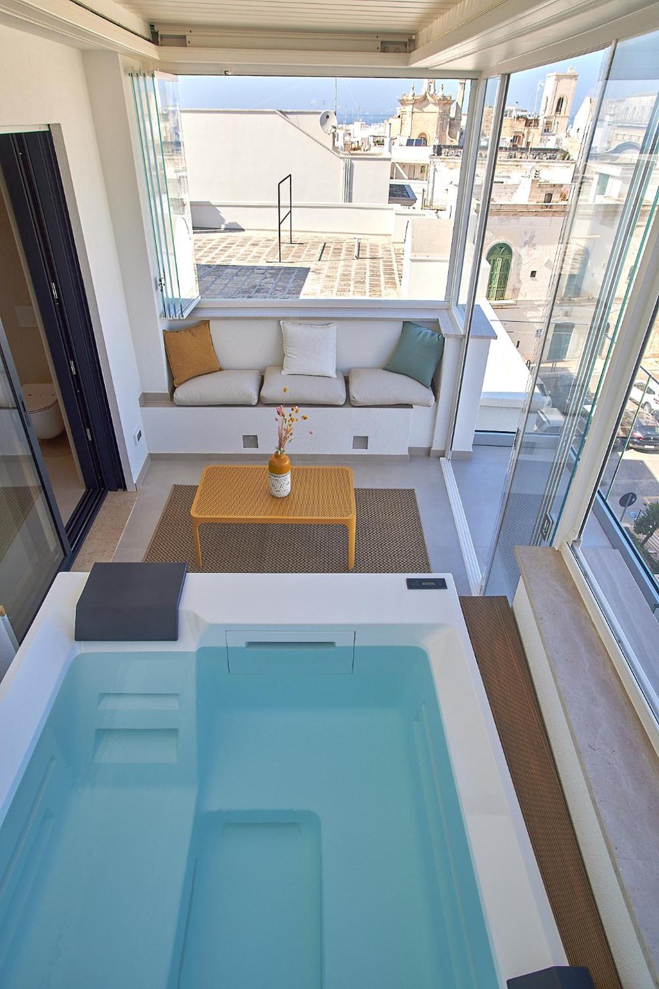 White Coast Hotell Polignano a Mare Exteriör bild